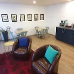 The Aarburg & Cafe فندق