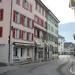 호텔 The Aarburg & Cafe