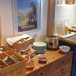 The Aarburg & Cafe Hotel