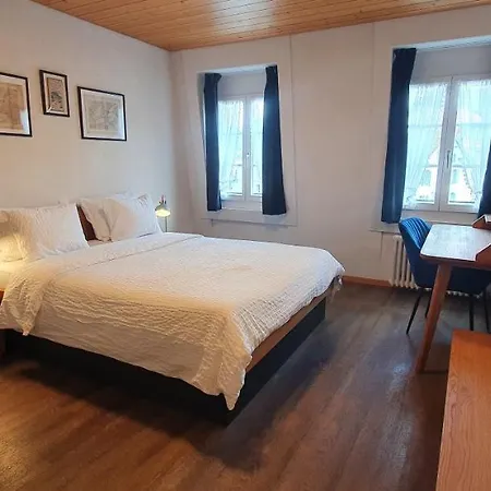 The Aarburg Hotel&café 2*