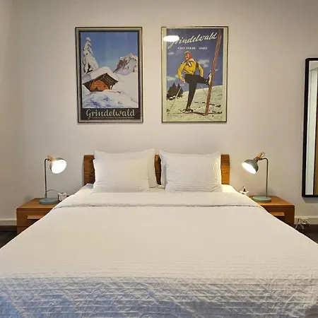 Otel The Aarburg & Cafe 2*