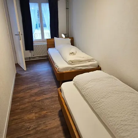 The Aarburg & Cafe Hotel
