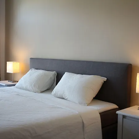 The Aarburg & Cafe 2* Unterseen