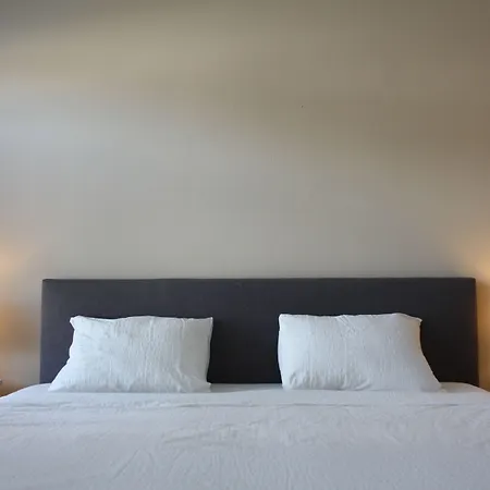 Hotel The Aarburg & Cafe