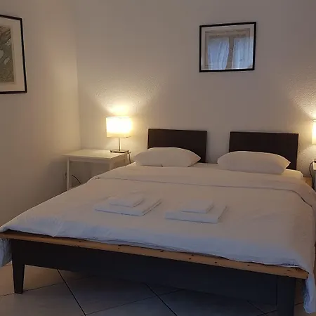 Hotel The Aarburg & Cafe 2*