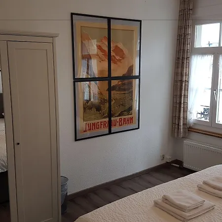 The Aarburg & Cafe Hotel 2*