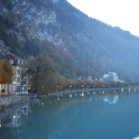 The Aarburg & Cafe Hotel