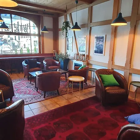 酒店 The Aarburg & Cafe Unterseen
