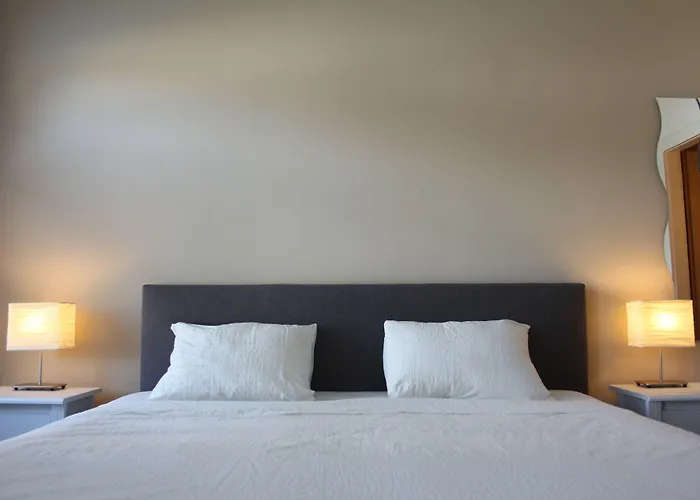 Hotel The Aarburg & Cafe