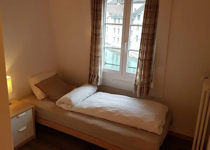 The Aarburg & Cafe Hotel