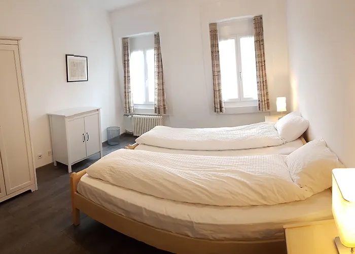 Hotel The Aarburg & Cafe