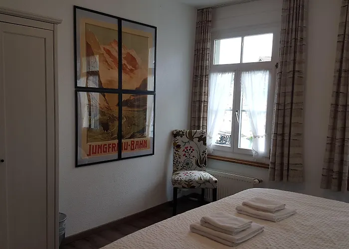 The Aarburg & Cafe 2* Unterseen