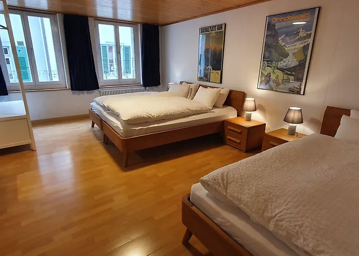 The Aarburg & Cafe Hotel Unterseen