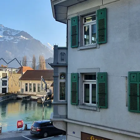Hotel The Aarburg Hotel&café Unterseen