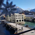 The Aarburg Hotel&café Unterseen