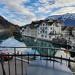 The Aarburg Hotel&café Hotel