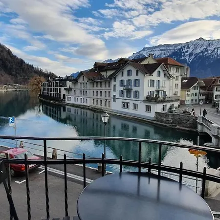 The Aarburg & Cafe Hotel Unterseen