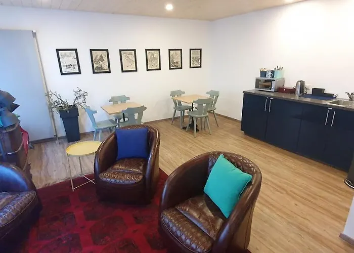 The Aarburg Hotel&café Hotel