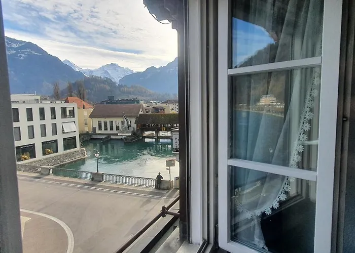 The Aarburg Hotel&café Hotel 2*