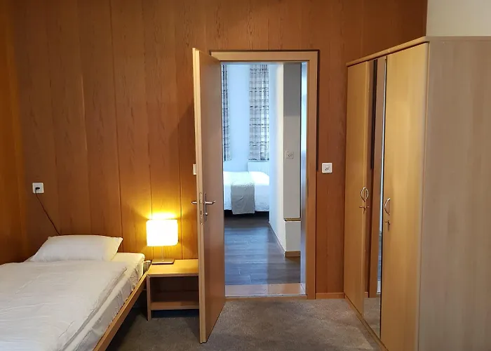 The Aarburg Hotel&café 2* Unterseen